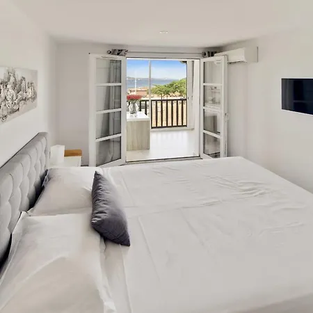 Apartmán Cmg - Bel Vue 4p / 1br -