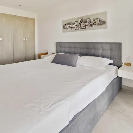 Cmg - Bel Vue 4p / 1br - * Gassin